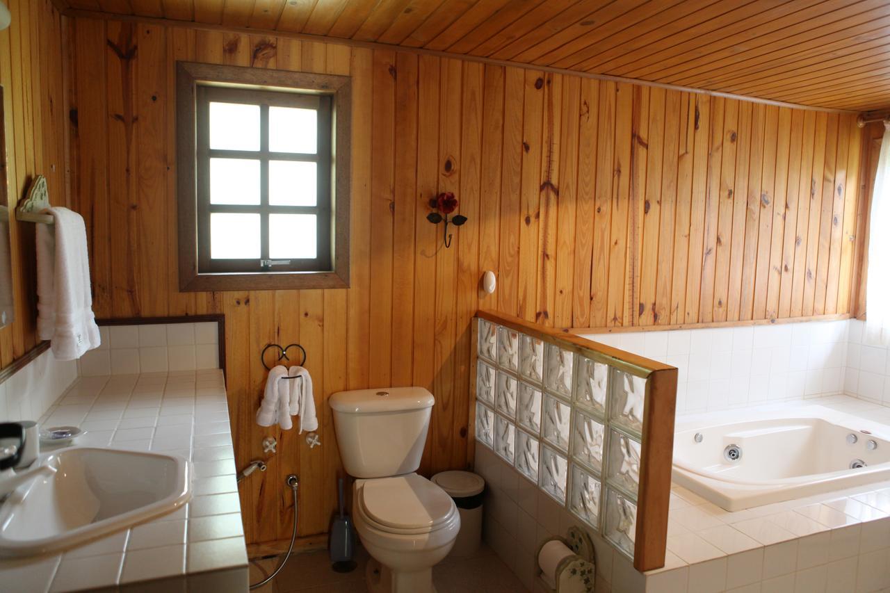 Отель Cabanas Do Toldi Сан-Бенту-ду-Сапукаи Экстерьер фото